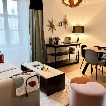 Le 104 Feuvrier Apartment Dole Luaran gambar