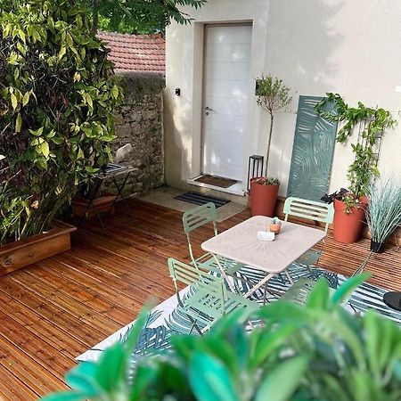 Le 104 Feuvrier Apartment Dole Luaran gambar