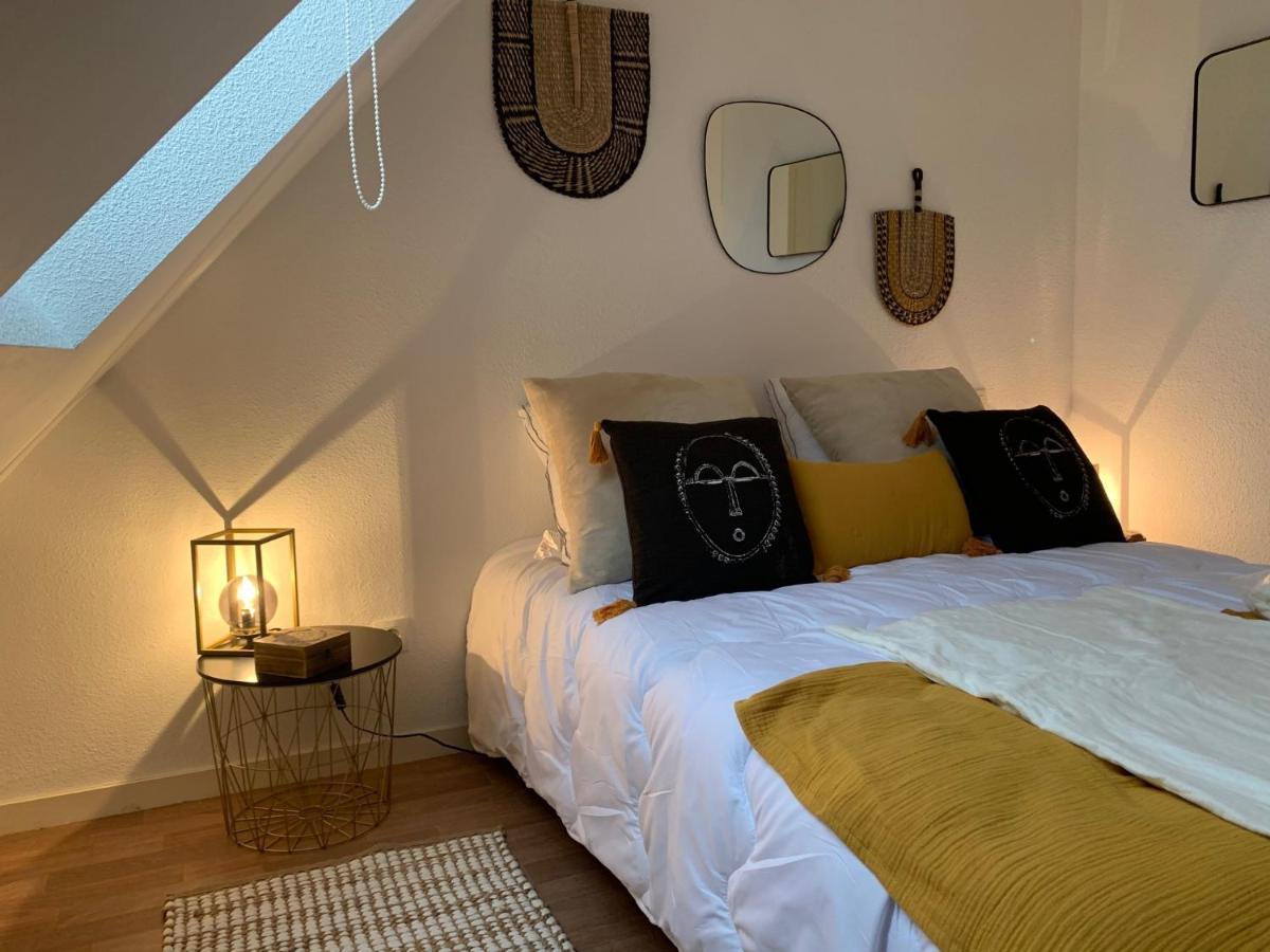 Le 104 Feuvrier Apartment Dole Luaran gambar