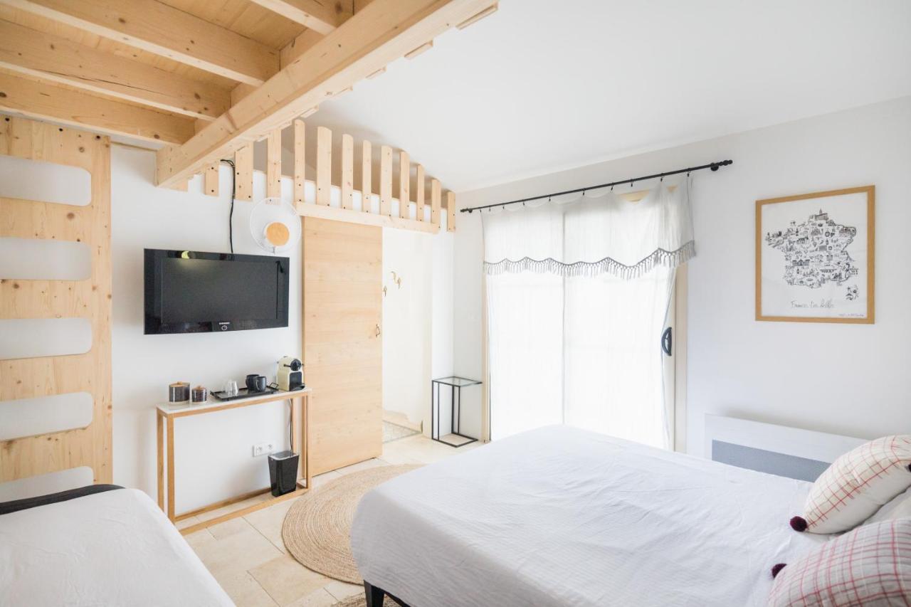 Le 104 Feuvrier Apartment Dole Luaran gambar
